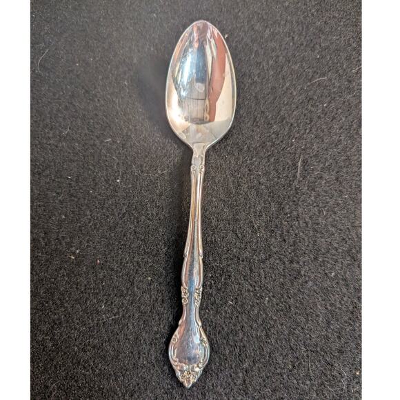 Oneida Other - Vintage Community Affection Pattern Teaspoon
